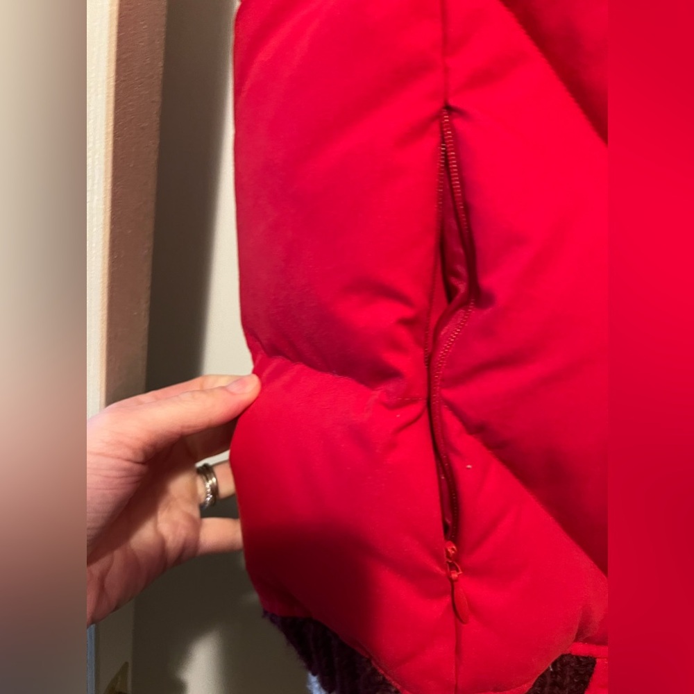 Vintage VS Pink red puffer vest size XS - Picture 4 of 5